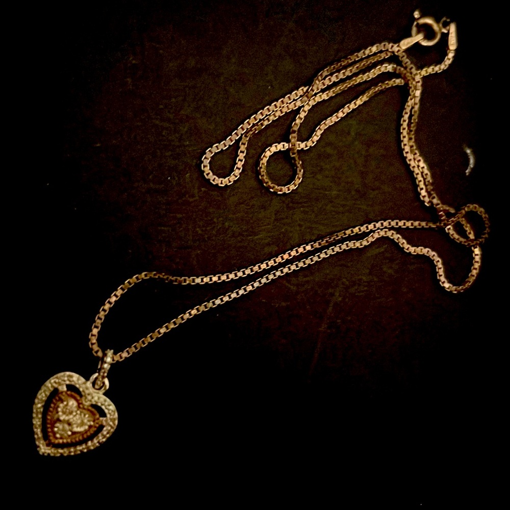 Heart shaped diamond necklace.